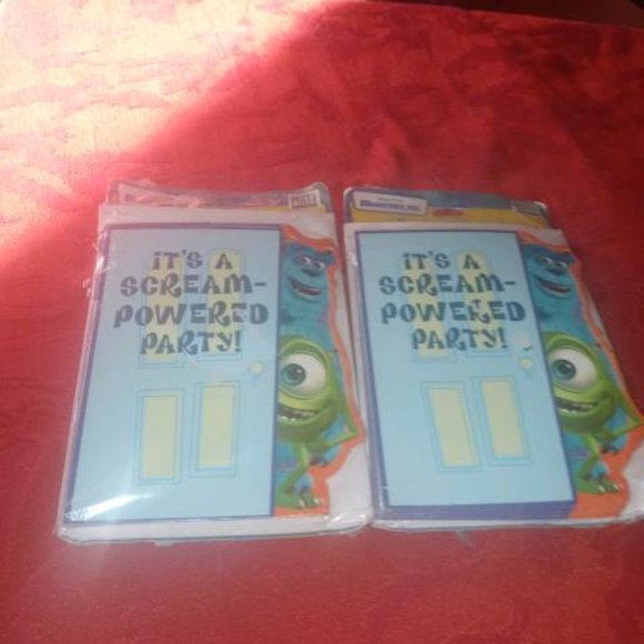 NEW IN PACKAGE MONSTER INC UNIVERSITY 16 INVITATIONS HALLMARK - Picture 1 of 2